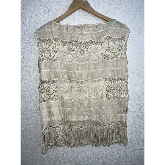 ALICE + Olivia Boho Crochet Top Fringe Built in Bra Size Small Y1 - Picture 4 of 9